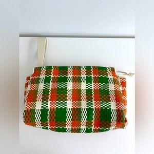 Zara tartan clutch. Mint.